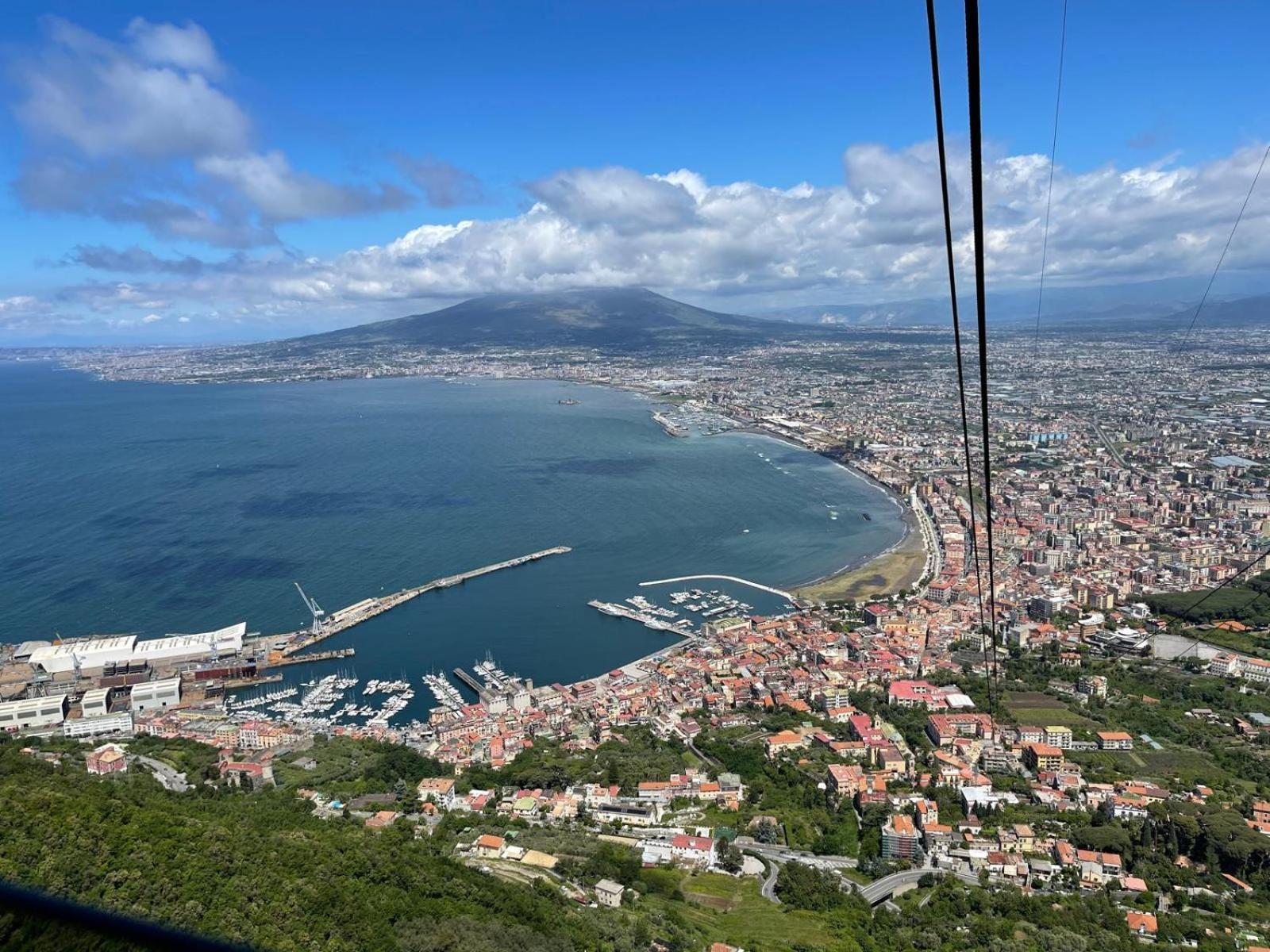 Central Apartment Castellammare di Stabia Esterno foto