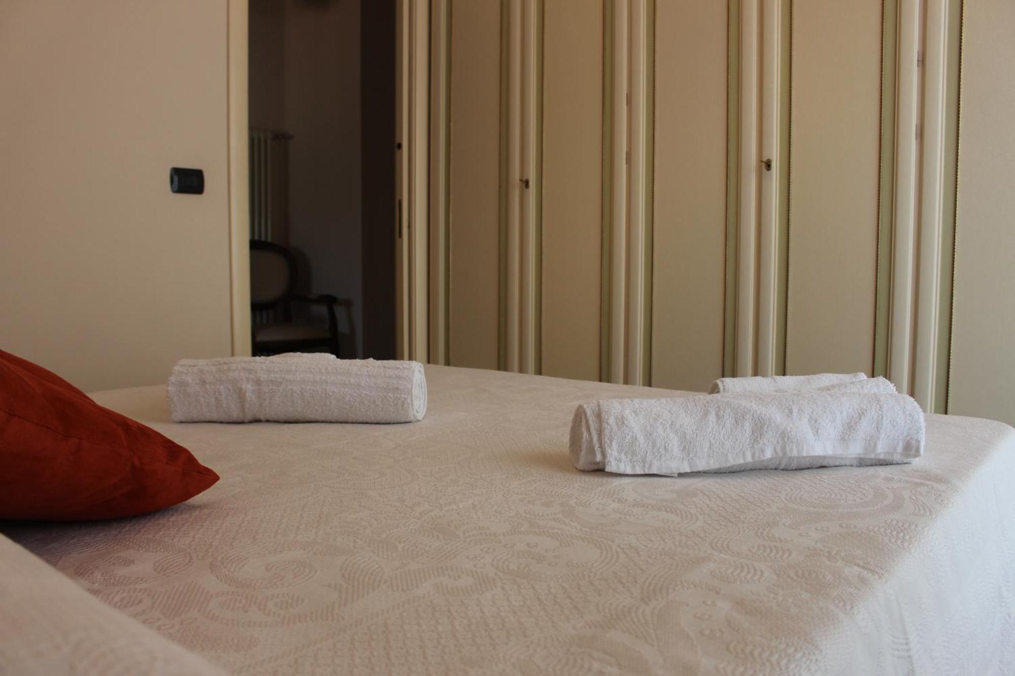 Central Apartment Castellammare di Stabia Esterno foto